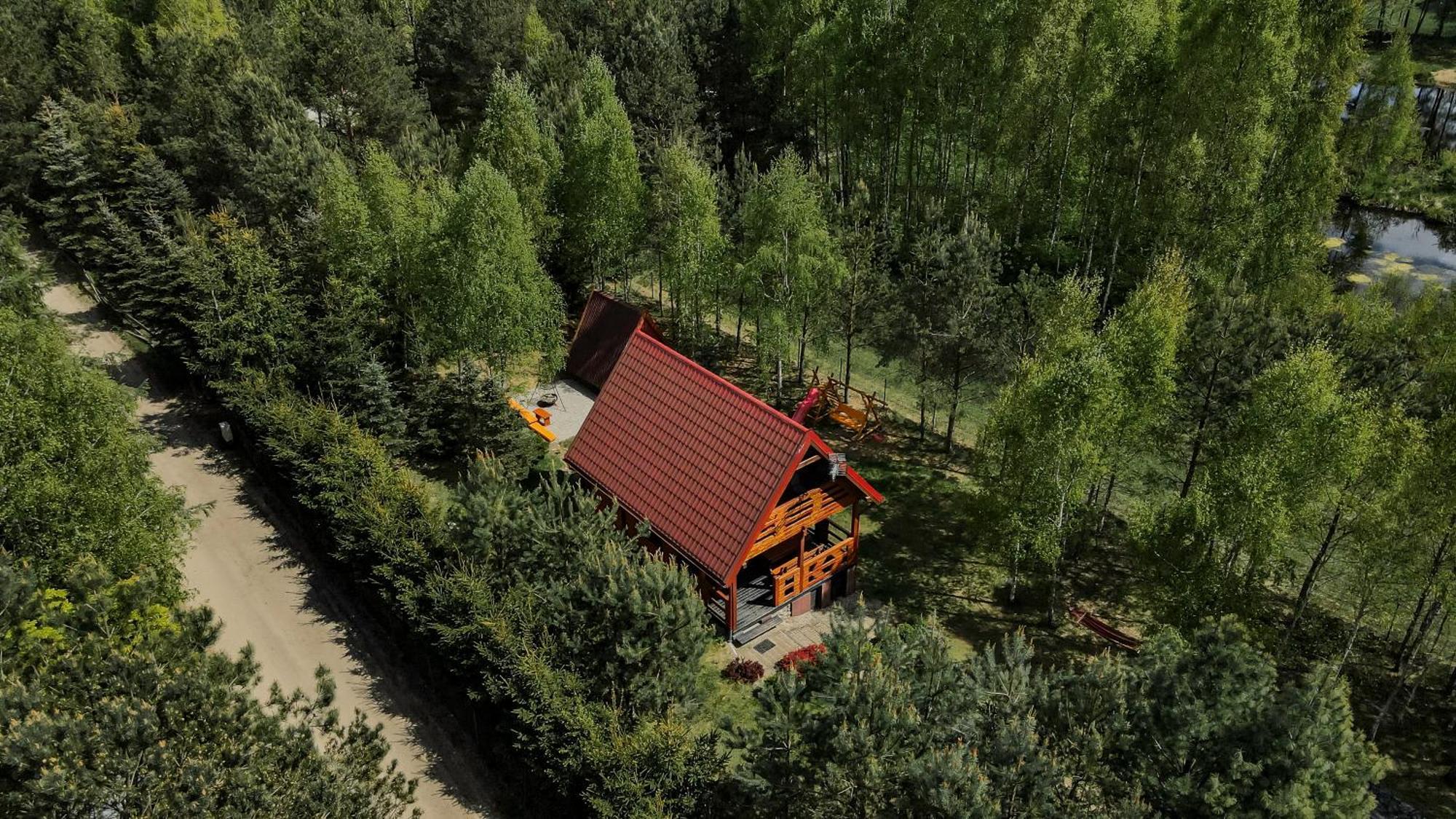 Borowa Chatka Borowy Mlyn Exterior photo